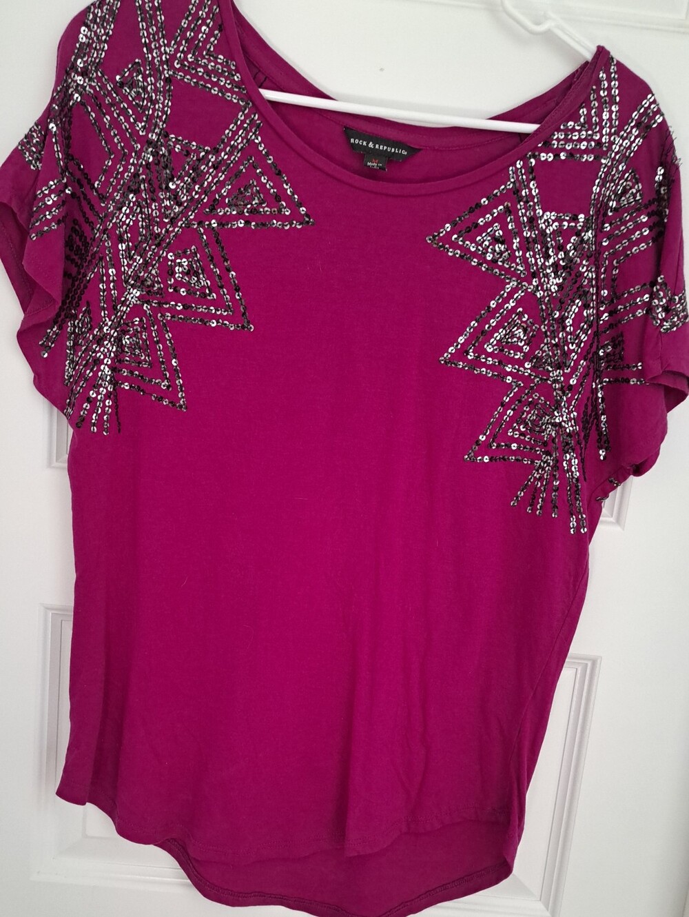 Rock & Republic Magenta Short Sleeve Tee with Silver Sequin Geometry